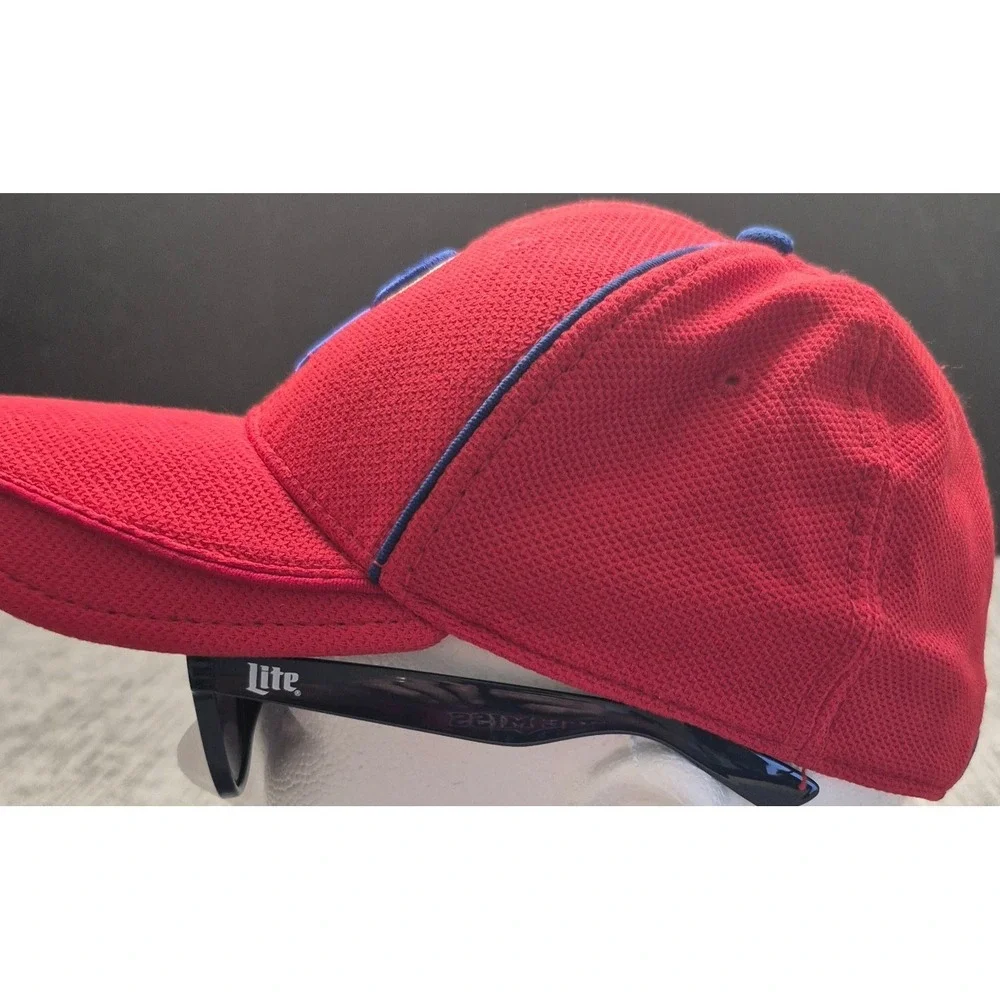 Philadelphia Phillies red fitted hat‎ blue team logo New Era Small/Medium  MLB